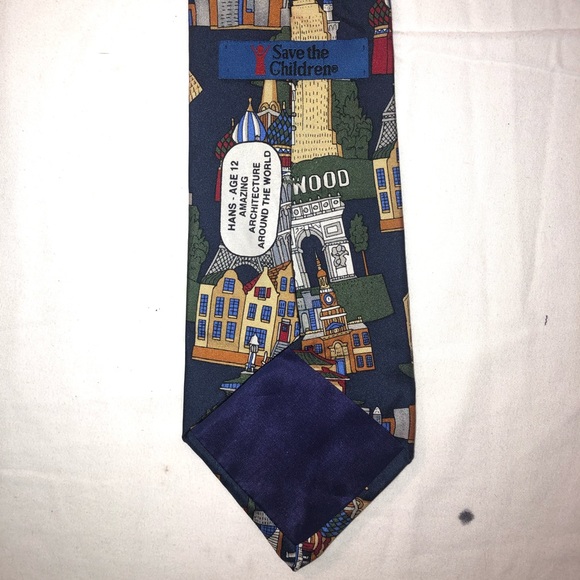 Men’s Save The Children World Architecture Tie - Picture 4 of 6